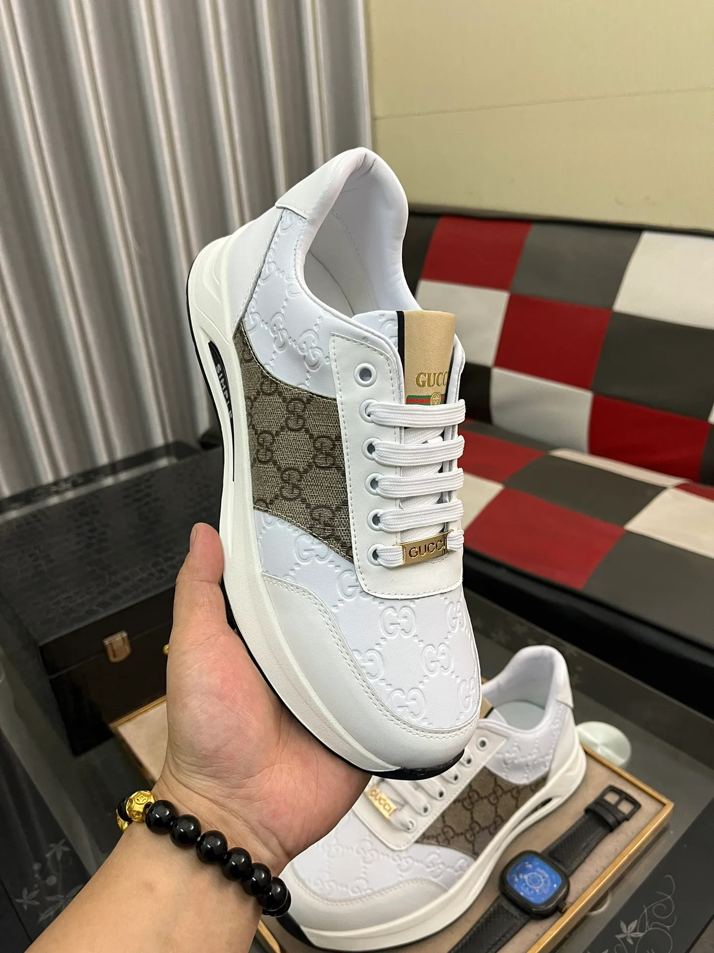Men's Men's Shoes 💰420 ⌚️⌚️[GUCCI] Gucci men's casual shoes are absolutely popular 🔥The ultimate matching item for trendy men! Irresistible charm of super texture, the main recommendation, the upper is made of high-quality cowhide + breathable fabric, sheepskin feet, wear-resistant rubber sole, noble and elegant! Extremely comfortable🎁🎁You can be as handsome as you want💪 Size: 38-44!